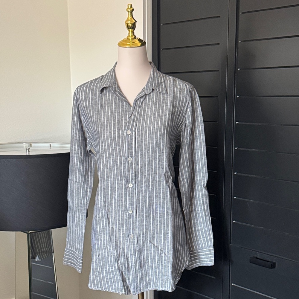 Chic Gray Striped Button Down Shirt - image 1